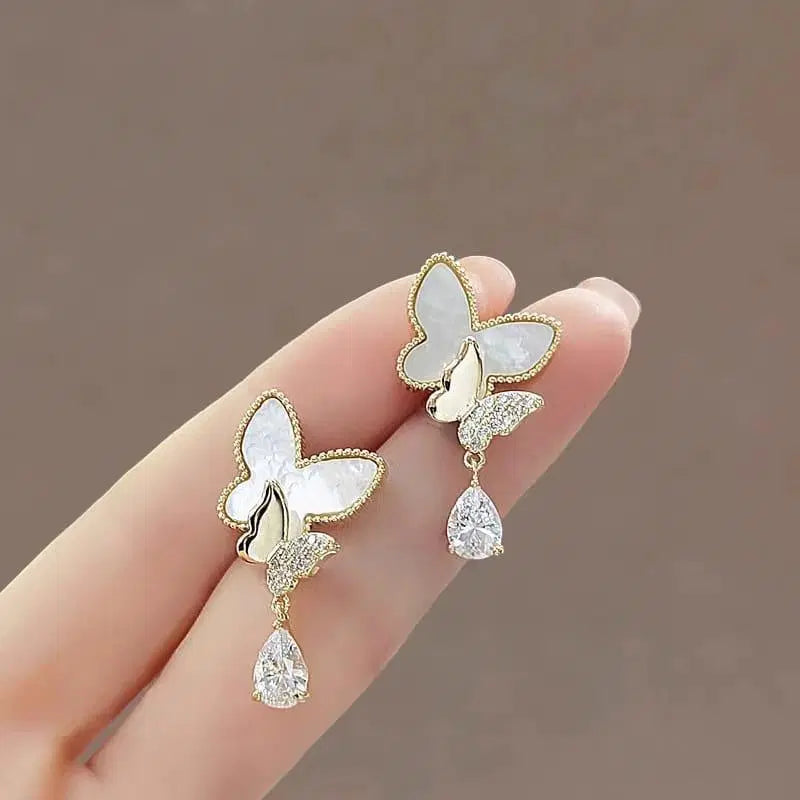 New trendy Jewelry