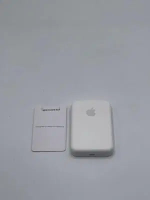 Magsafe - Wireless 5000mah Powerbank - Compatible for both Android and iOS